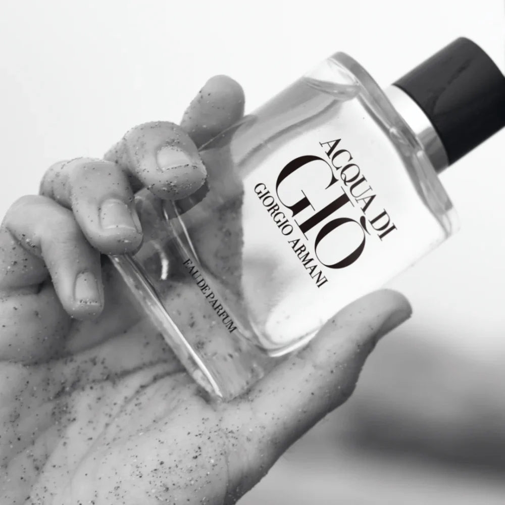 GIORGIO ARMANI ACQUA DI GIÒ EAU DE PARFUM RECHARGEABLE 125ml GIORGIO ARMANI ACQUA DI GIÒ EAU DE PARFUM RECHARGEABLE 125ml