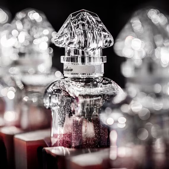 GUERLAIN LA PETITE ROBE NOIRE EAU DE PARFUM 100ml