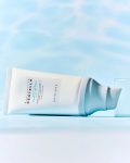 SKIN 1004 MADAGASCAR CENTELLA HYALU-CICA WATER-FIT SUN SERUM SPF50+PA +++++ 50 ML